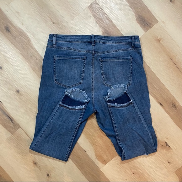 Lane Bryant Ankle Skinny Raw Hem Jeans Women’s Size 18 Blue Denim Stretch - Picture 4 of 8